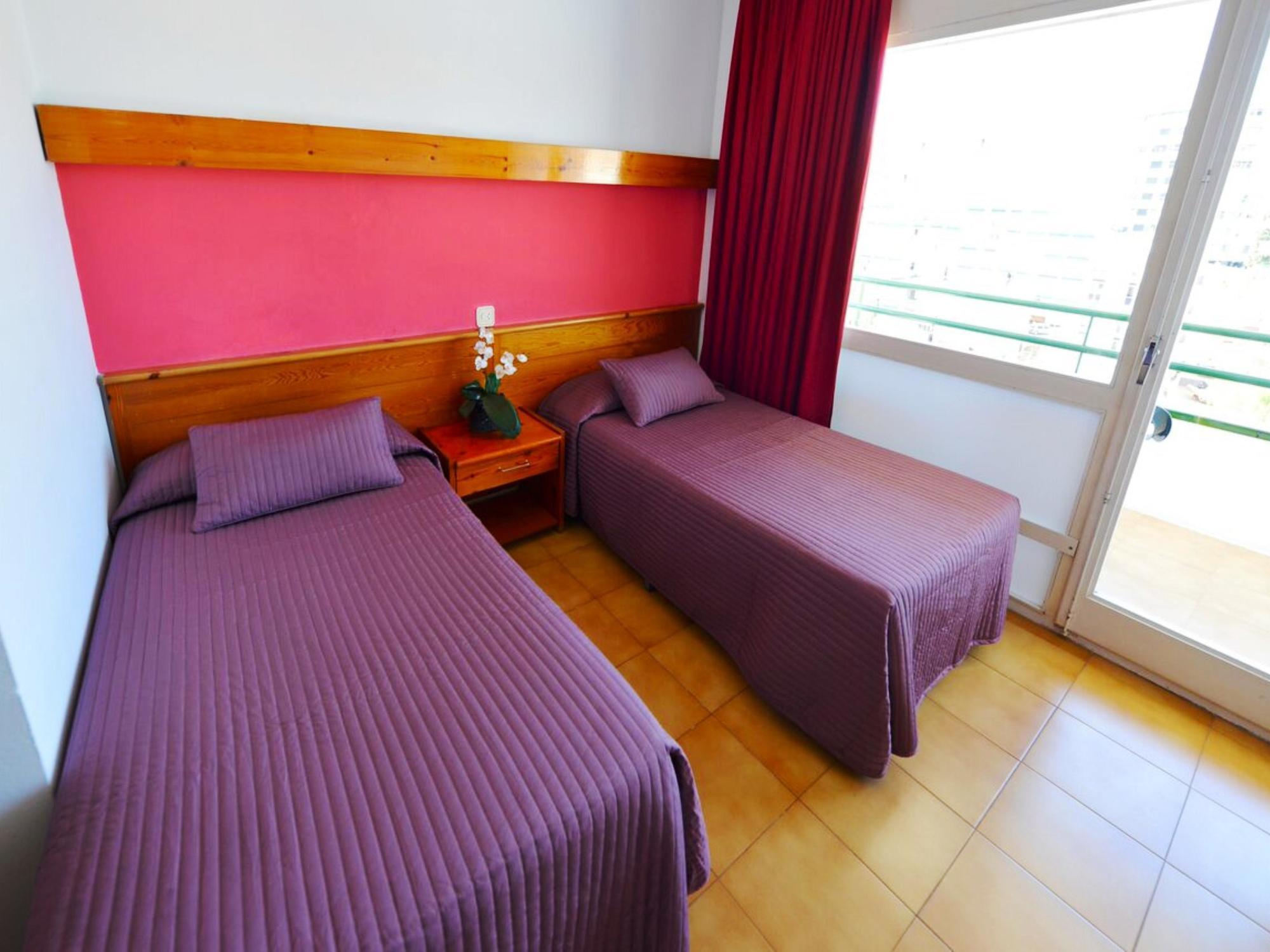 Hostal Magnolia Lloret de Mar Exterior photo